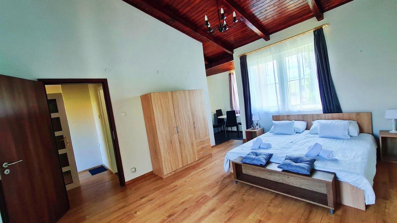 Blathy Apartman Siofok Ngoại thất bức ảnh
